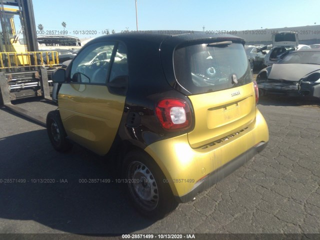 WMEFJ5DA5GK066647  smart fortwo 2016 IMG 2