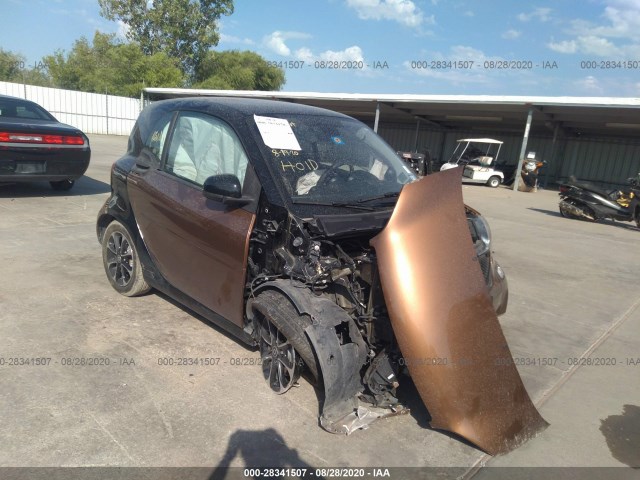 WMEFJ5DA5GK073064  smart fortwo 2016 IMG 0