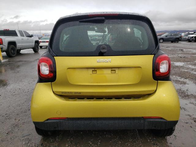 WMEFJ9BA1HK229175  smart fortwo electric 2017 IMG 5