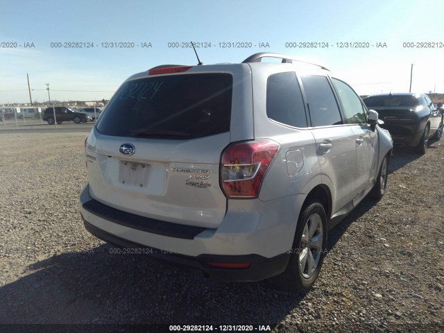 JF2SJADC5FH526667  subaru forester 2015 IMG 3