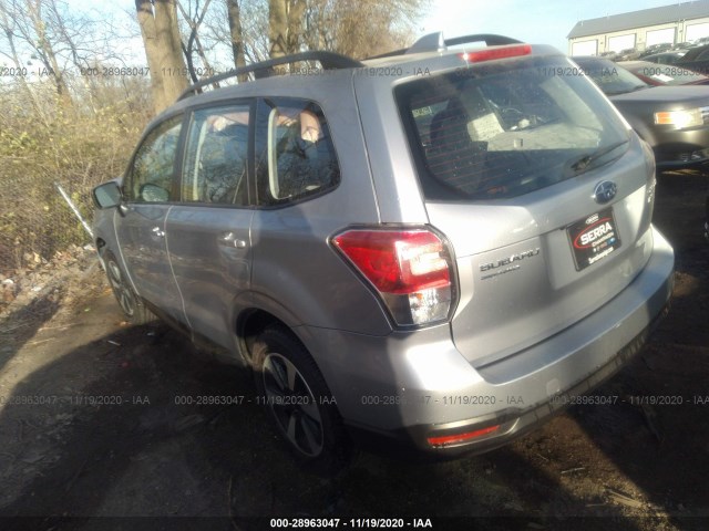 JF2SJABC4HH577552  subaru forester 2017 IMG 2