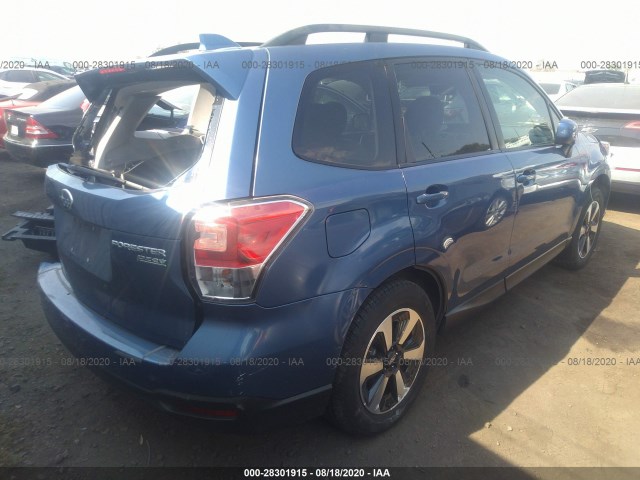 JF2SJAGC0HH581011  subaru forester 2017 IMG 3