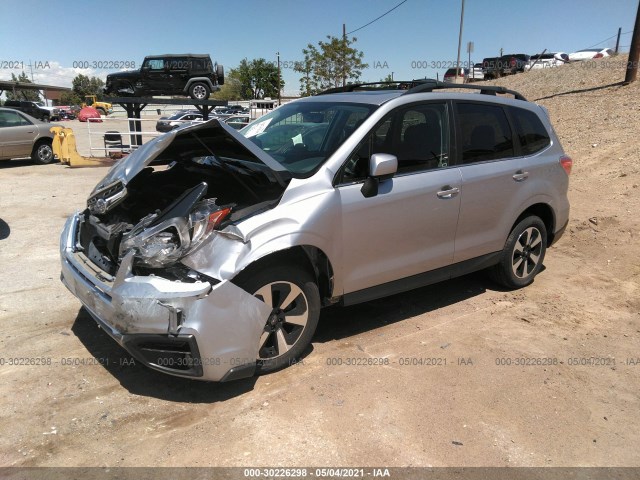 JF2SJAJC0HH810943  subaru forester 2017 IMG 1