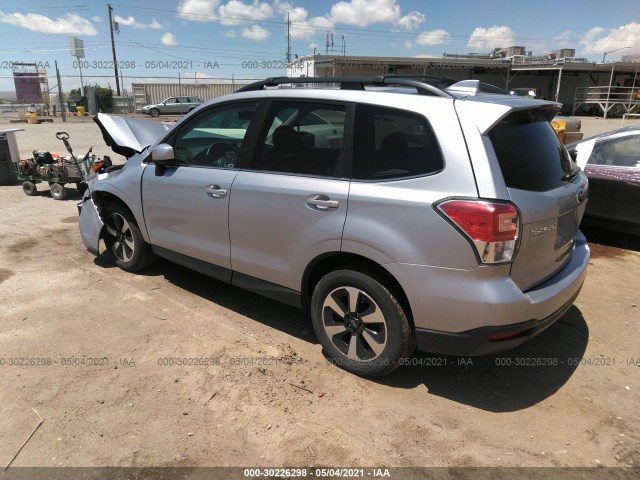 JF2SJAJC0HH810943  subaru forester 2017 IMG 2