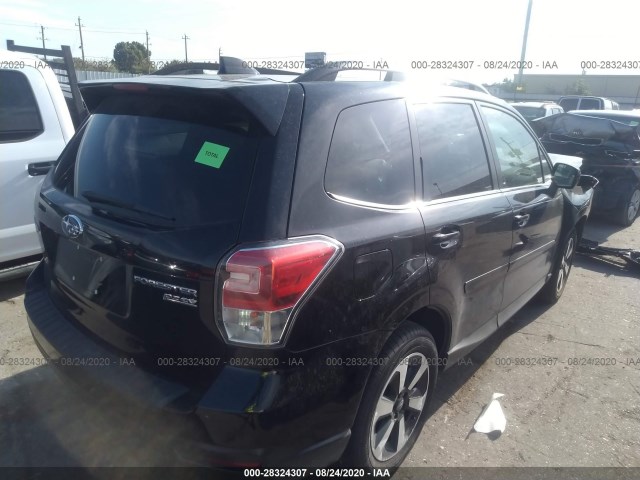 JF2SJALC3HH552124  subaru forester 2017 IMG 3