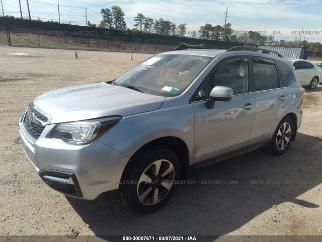 JF2SJARC0HH561757  subaru forester 2017 IMG 1