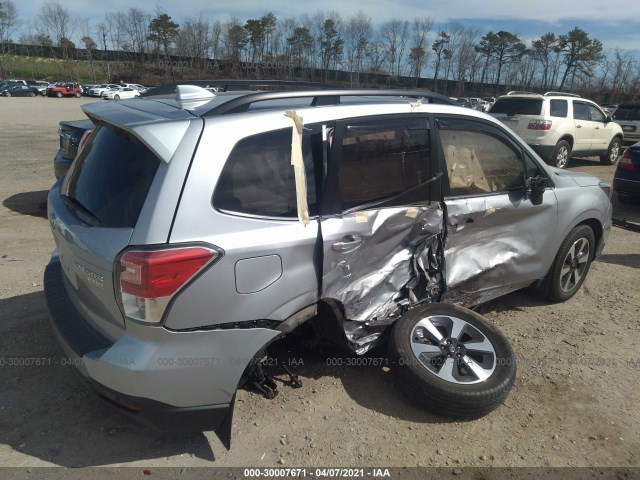 JF2SJARC0HH561757  subaru forester 2017 IMG 3