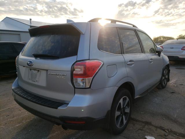 JF2SJARC4HH578352  subaru forester 2017 IMG 3