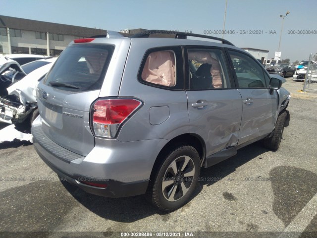 JF2SJABC2JH616421  subaru forester 2018 IMG 3