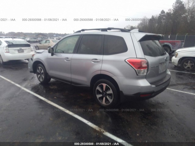 JF2SJAGC0JH579281  subaru forester 2018 IMG 2