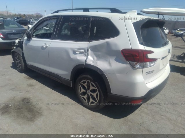 JF2SKAEC9KH539802  subaru forester 2019 IMG 2