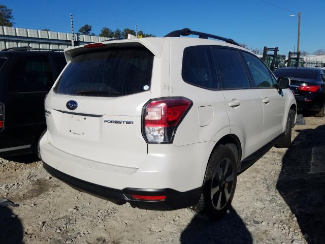 JF2SJAGC9JH555089  subaru forester 2 2018 IMG 3