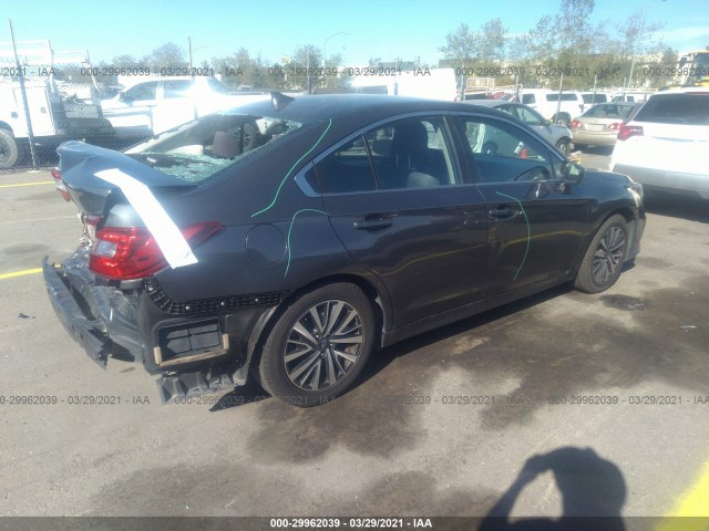 4S3BNAD62J3025187  subaru legacy 2018 IMG 3