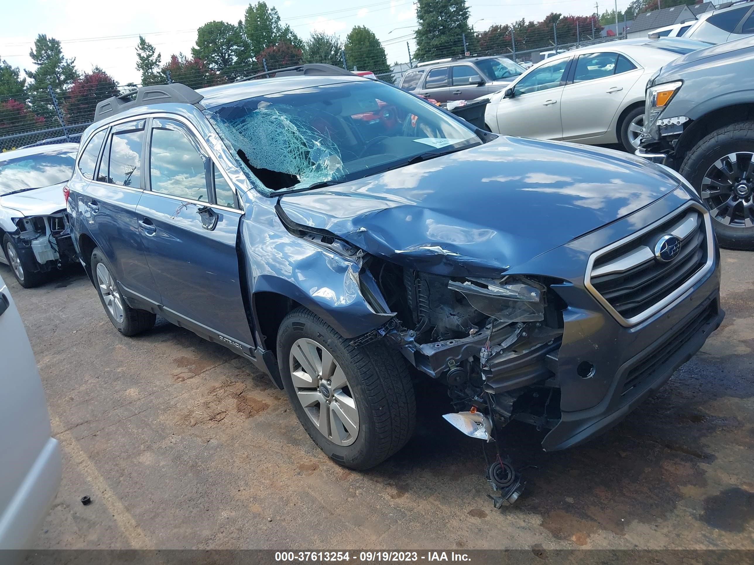 4S4BSACC8J3274489  subaru outback 2018 IMG 0