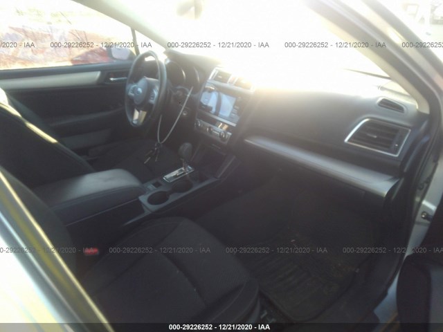 4S4BSAFCXH3374552  subaru outback 2017 IMG 4