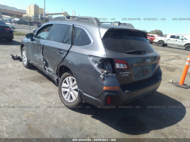 4S4BSACC2J3304568  subaru outback 2018 IMG 2