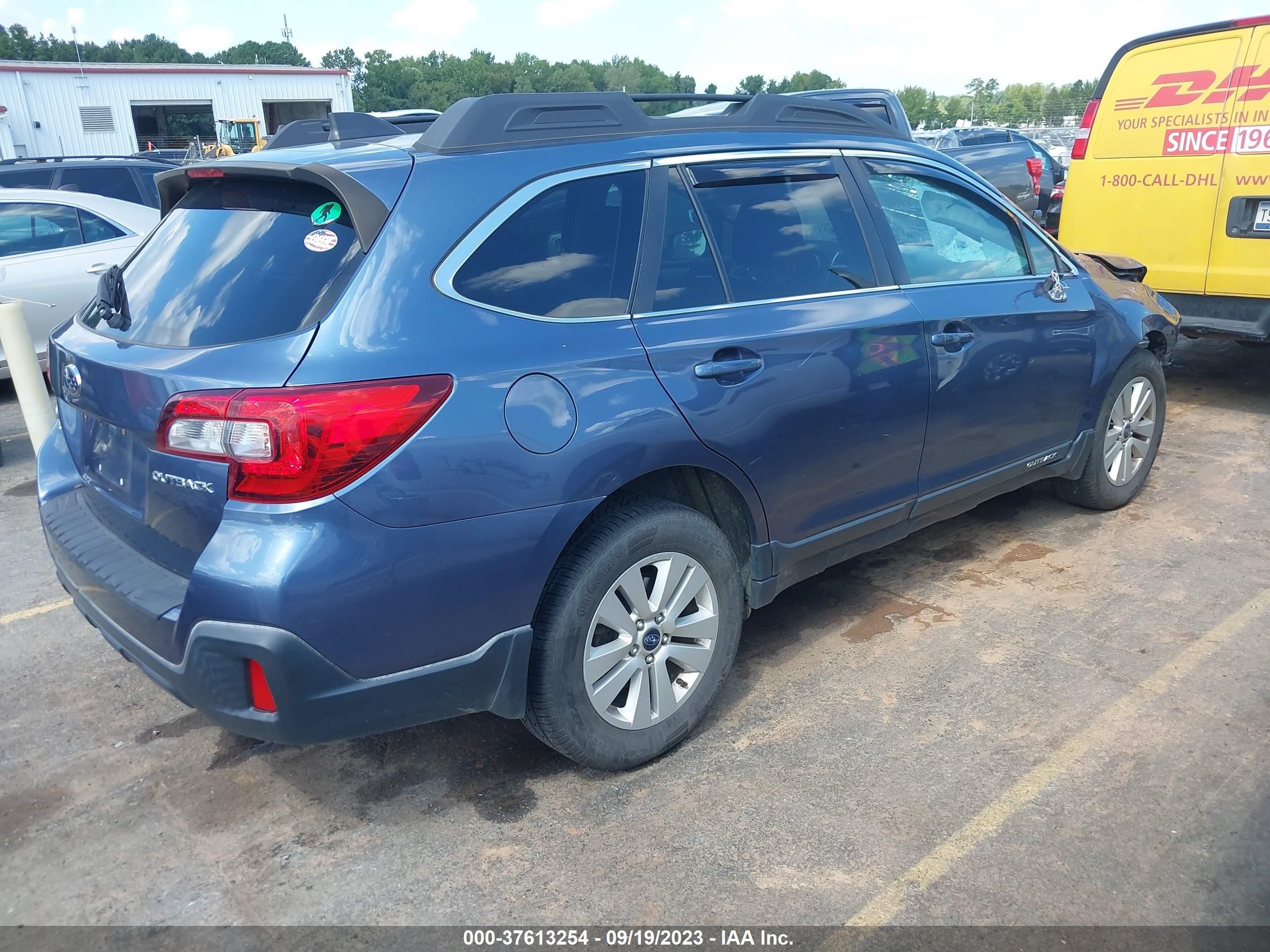 4S4BSACC8J3274489  subaru outback 2018 IMG 3