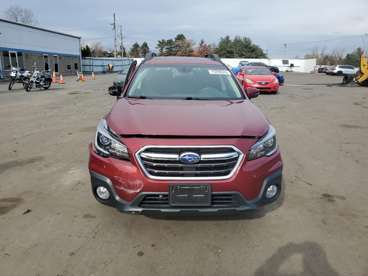 4S4BSAHC9J3299765  subaru outback 2018 IMG 4