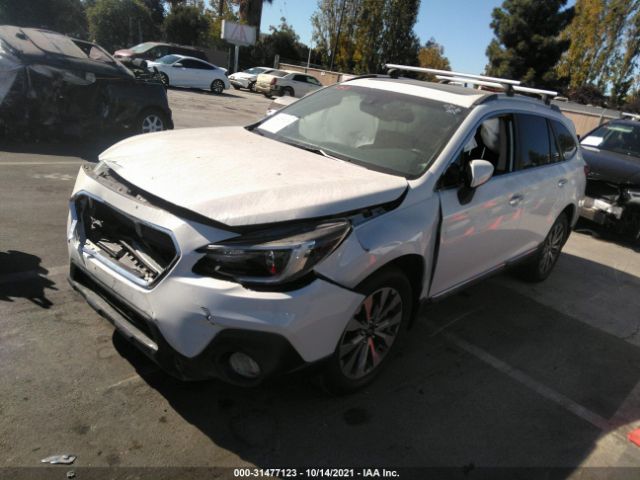 4S4BSETC8J3305800  subaru outback 2018 IMG 1