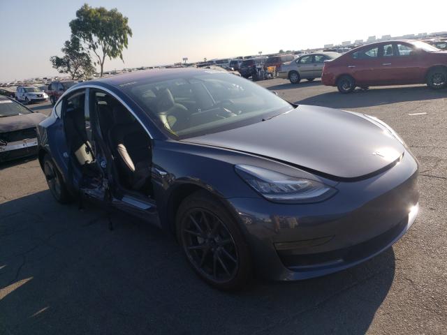 5YJ3E1EA1HF002200  tesla model 3 2017 IMG 0