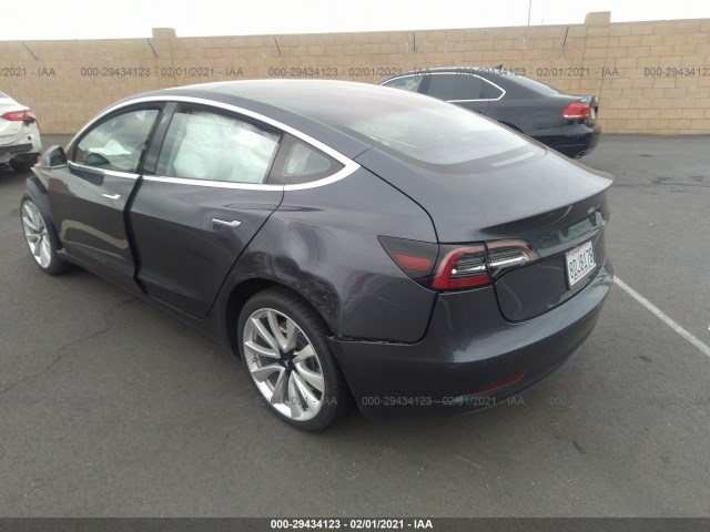 5YJ3E1EA0JF012075  tesla model 3 2018 IMG 2