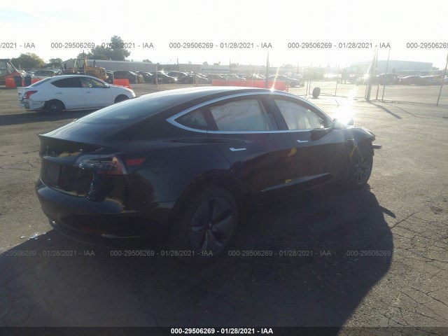 5YJ3E1EA0JF172747  tesla model 3 2018 IMG 3