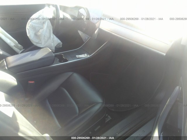 5YJ3E1EA0JF172747  tesla model 3 2018 IMG 4