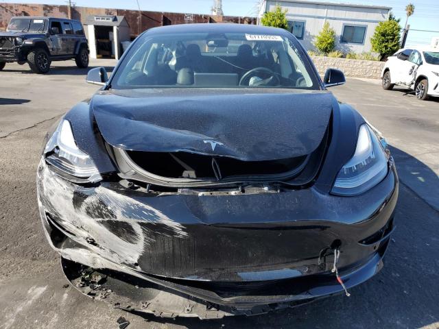 5YJ3E1EA1JF023554  tesla model 3 2018 IMG 4