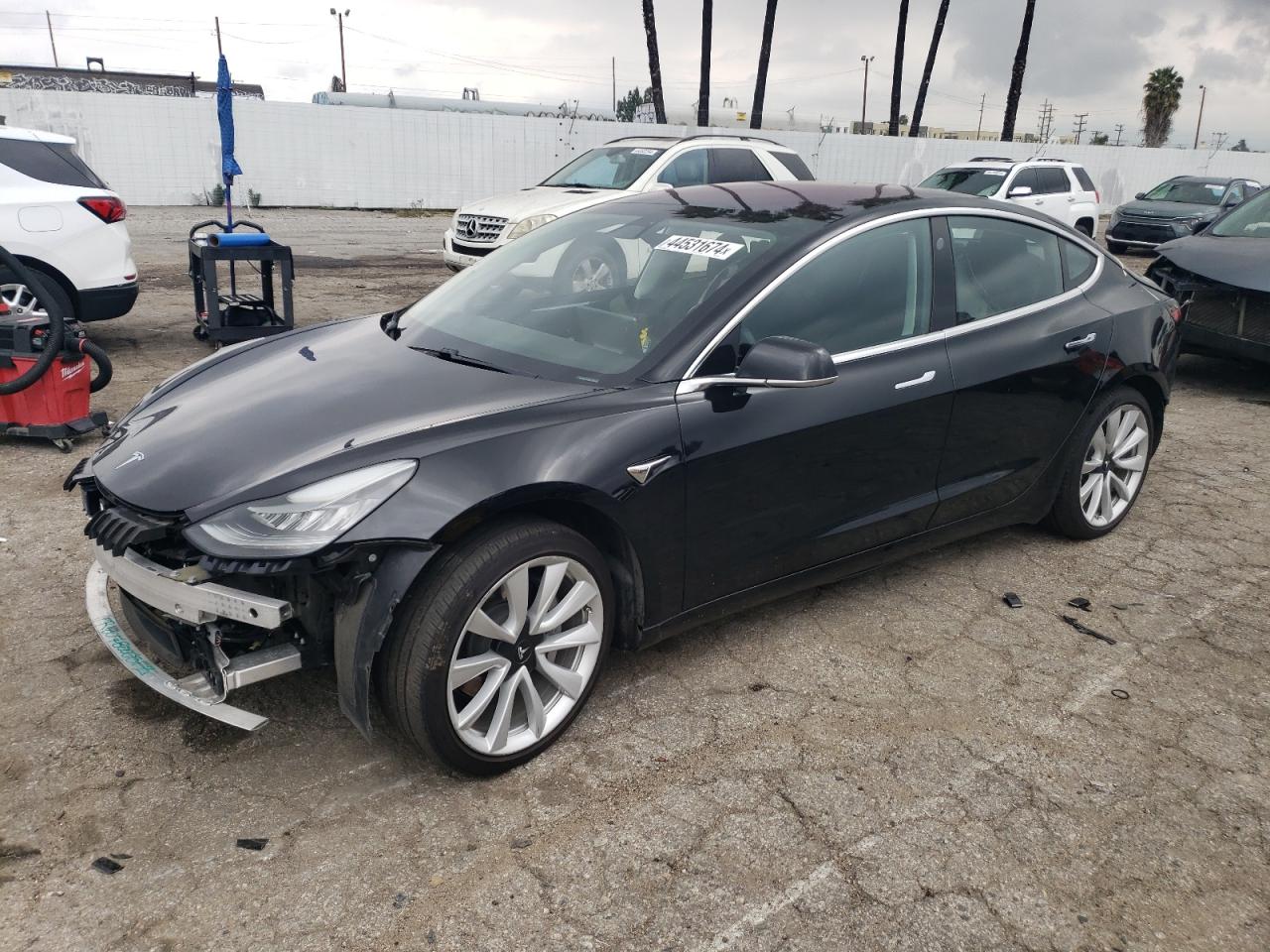 5YJ3E1EA2JF010702  tesla model 3 2018 IMG 0