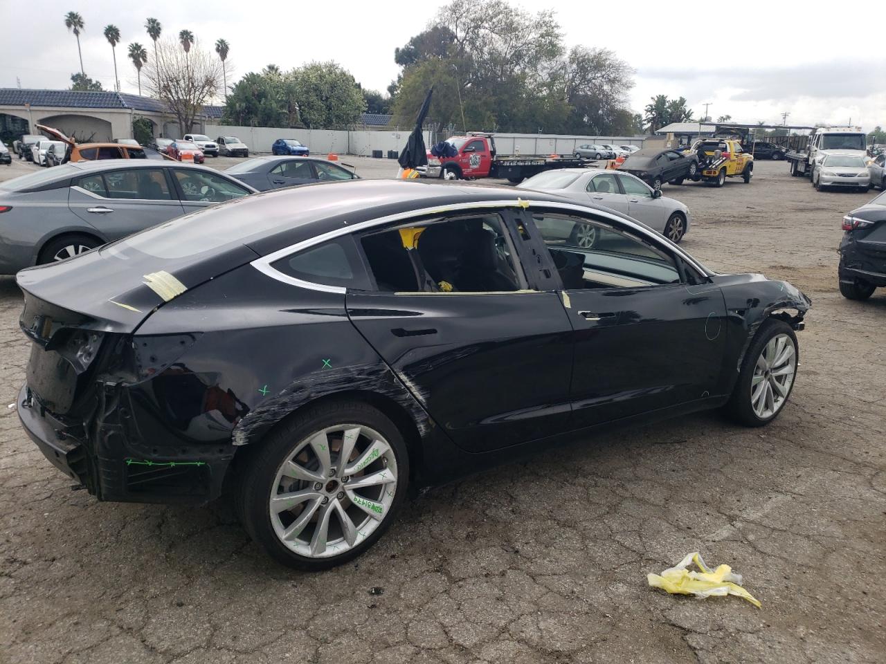 5YJ3E1EA2JF010702  tesla model 3 2018 IMG 2