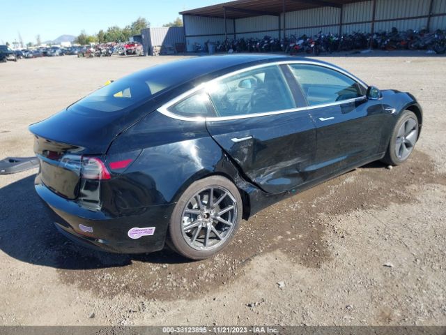 5YJ3E1EA2JF157280  tesla model 3 2018 IMG 3