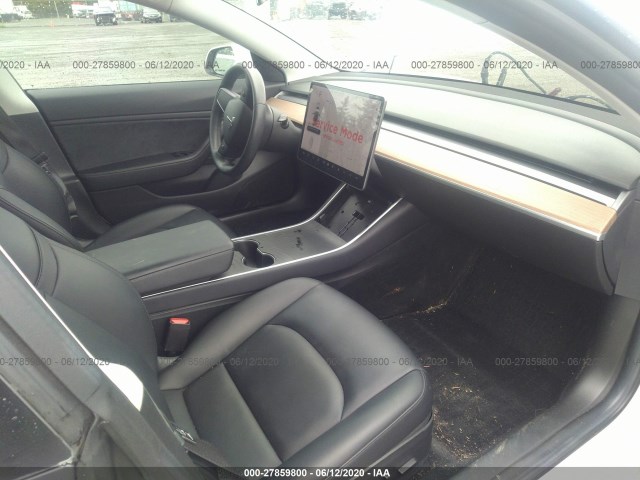 5YJ3E1EA3JF007520  tesla model 3 2018 IMG 4