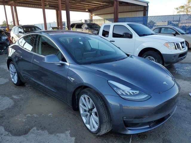 5YJ3E1EA4JF032796  tesla model 3 2018 IMG 3