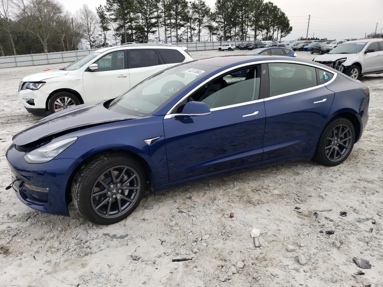 5YJ3E1EA4JF161122  tesla model 3 2018 IMG 0