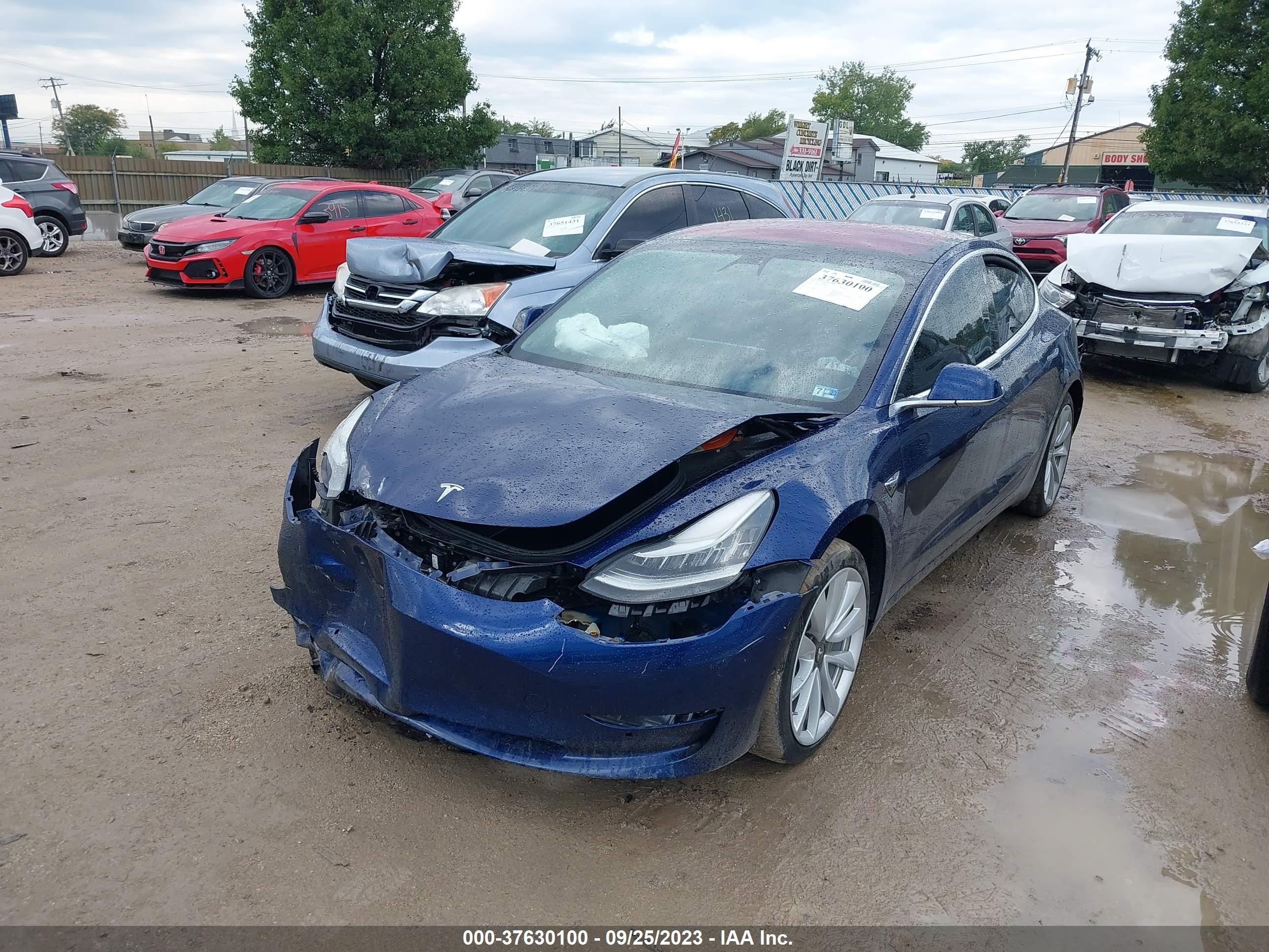 5YJ3E1EA5JF018230  tesla model 3 2018 IMG 1