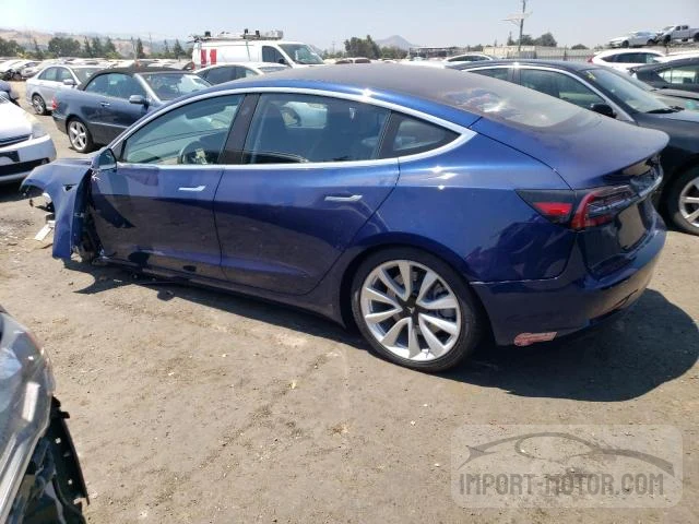 5YJ3E1EA5JF035822  tesla model 3 2018 IMG 1