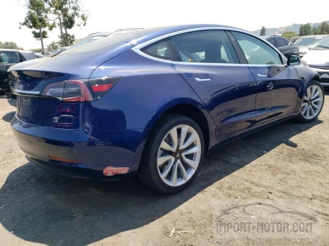 5YJ3E1EA5JF035822  tesla model 3 2018 IMG 2