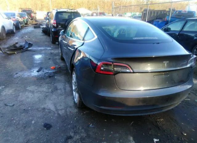 5YJ3E1EA6JF059417  tesla model 3 2018 IMG 2