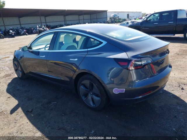 5YJ3E1EA6JF166936  tesla model 3 2018 IMG 2