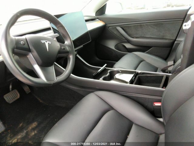 5YJ3E1EA7JF053075  tesla model 3 2018 IMG 4