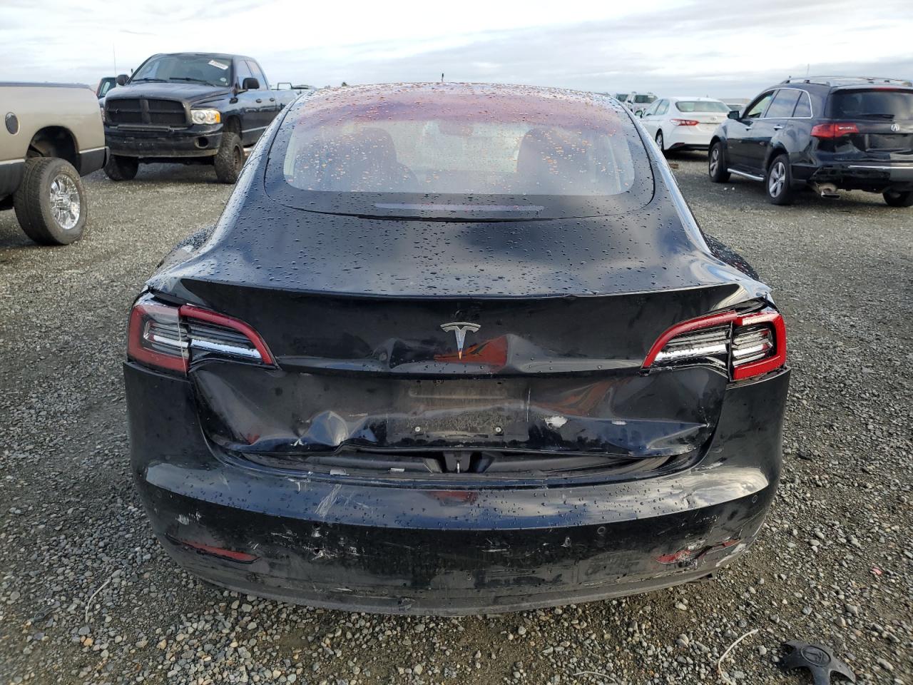 5YJ3E1EA8JF012549  tesla model 3 2018 IMG 5