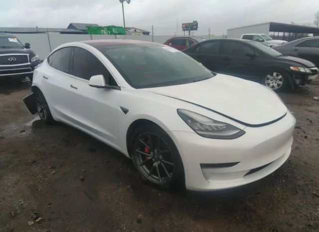 5YJ3E1EA9JF011880  tesla model 3 2018 IMG 0