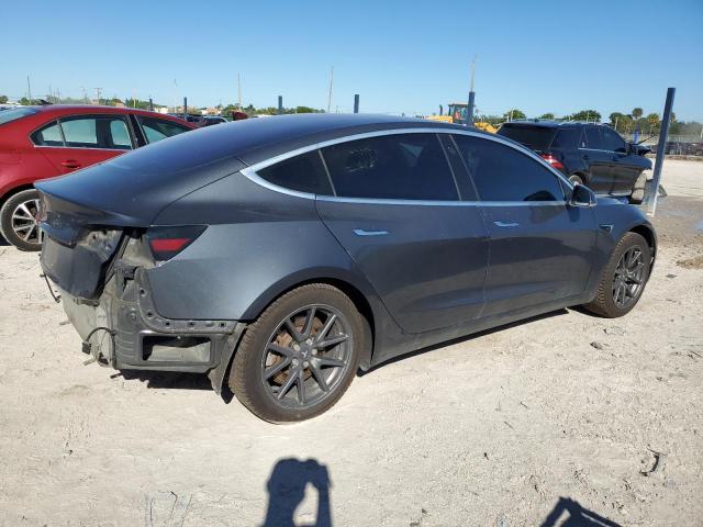 5YJ3E1EA9JF025701  tesla model 3 2018 IMG 2