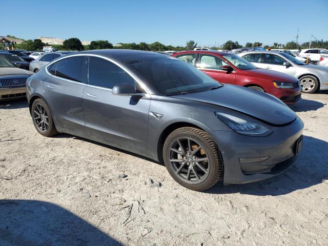 5YJ3E1EA9JF025701  tesla model 3 2018 IMG 3