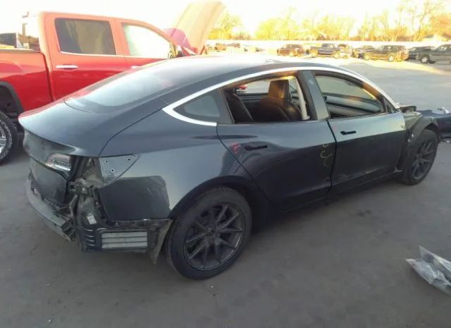 5YJ3E1EAXJF005117  tesla model 3 2018 IMG 3