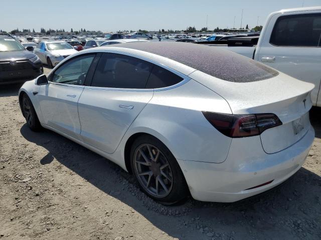 5YJ3E1EAXJF007417  tesla model 3 2018 IMG 1