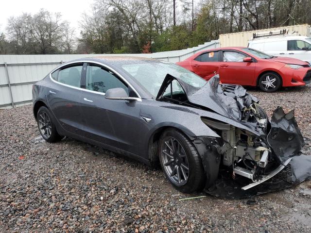 5YJ3E1EB1JF128443  tesla model 3 2018 IMG 3