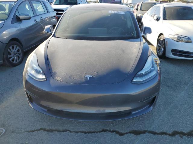 5YJ3E1EB1JF132475  tesla model 3 2018 IMG 4