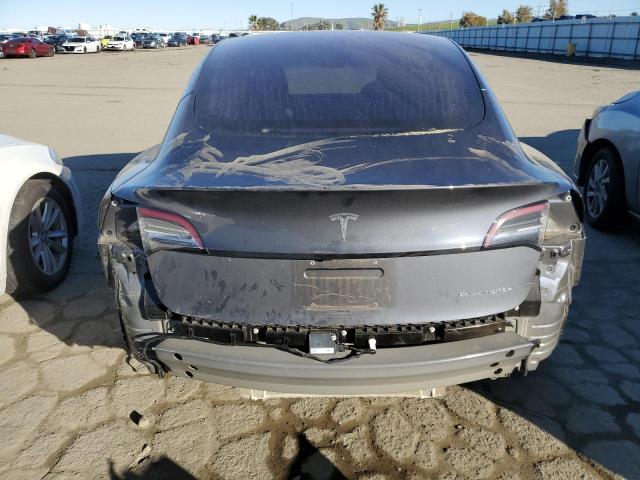 5YJ3E1EB1JF132475  tesla model 3 2018 IMG 5