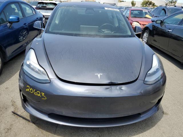 5YJ3E1EB1JF186942  tesla model 3 2018 IMG 4